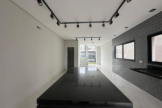 Cozinha de casa de condomínio à venda com 3 quartos, 130m² em Santana de Parnaíba, Santana de Parnaíba