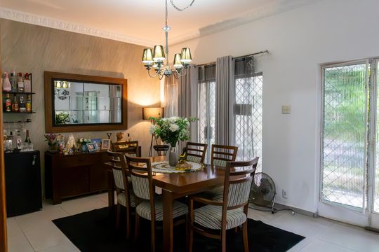 Casa de Condomínio à venda com 4 quartos, 367m² em Grajaú, Rio de Janeiro