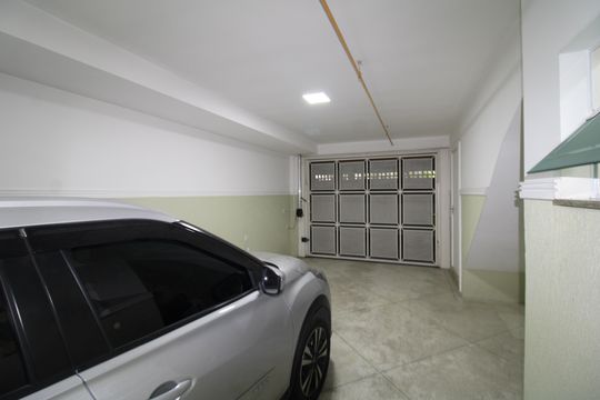 Garagem de casa de condomínio à venda com 4 quartos, 289m² em Jardim São Paulo, São Paulo