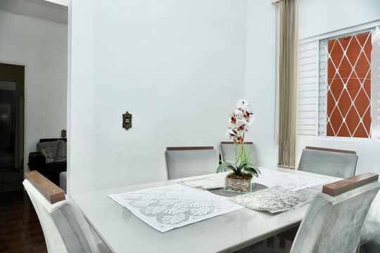 Copa  de casa à venda com 4 quartos, 102m² em Santa Cruz, Belo Horizonte