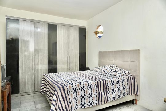 Quarto 2 de casa à venda com 4 quartos, 102m² em Santa Cruz, Belo Horizonte