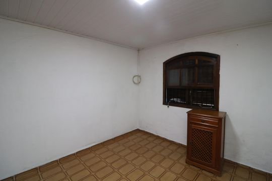 Quarto de casa para alugar com 2 quartos, 88m² em Jardim Egle, São Paulo