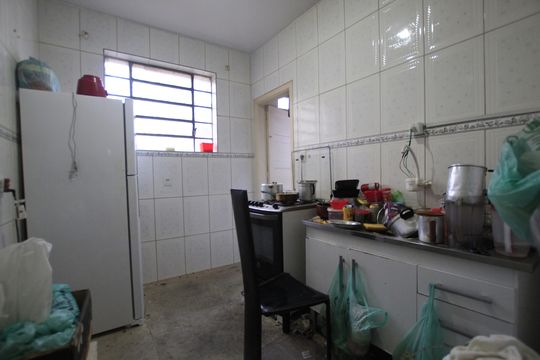 Cozinha de apartamento à venda com 1 quarto, 77m² em Sé, São Paulo