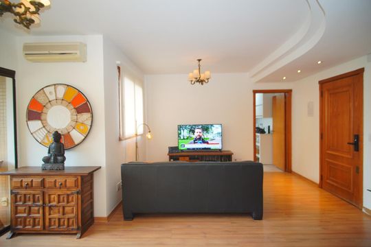 Sala de apartamento à venda com 2 quartos, 89m² em Chácara das Pedras, Porto Alegre