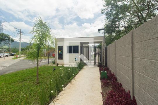 Área externa de apartamento para alugar com 2 quartos, 45m² em Campo Grande, Rio de Janeiro