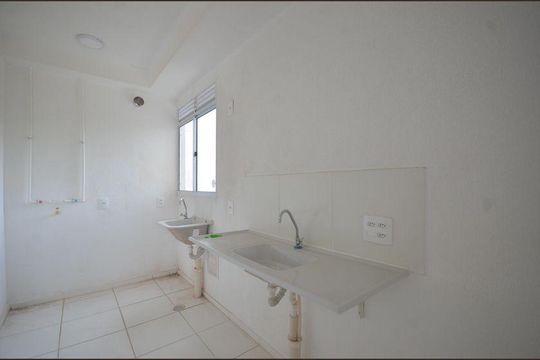 Cozinha de apartamento para alugar com 2 quartos, 45m² em Campo Grande, Rio de Janeiro