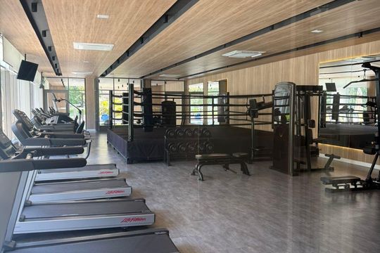 Área externa de casa de condomínio à venda com 3 quartos, 200m² em Residencial Tambore III, Santana de Parnaíba