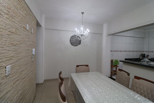 Sala de Jantar de casa à venda com 3 quartos, 198m² em Vila Alzira, São Paulo