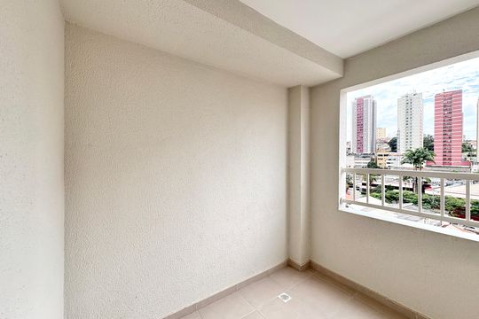 Varanda 2 de apartamento à venda com 1 quarto, 35m² em Vila Santa Delfina, São Paulo