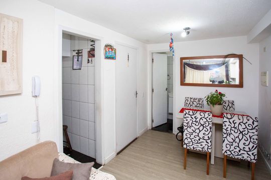 Sala  de apartamento à venda com 2 quartos, 40m² em Conceição, Diadema