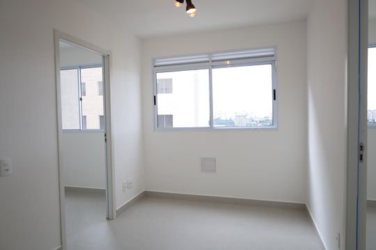 Apartamento para alugar com 2 quartos, 40m² em Veleiros, São Paulo