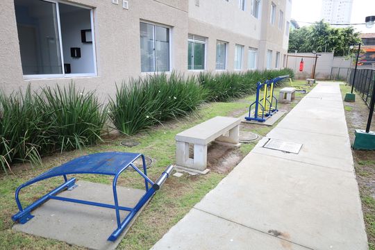Apartamento para alugar com 2 quartos, 40m² em Veleiros, São Paulo