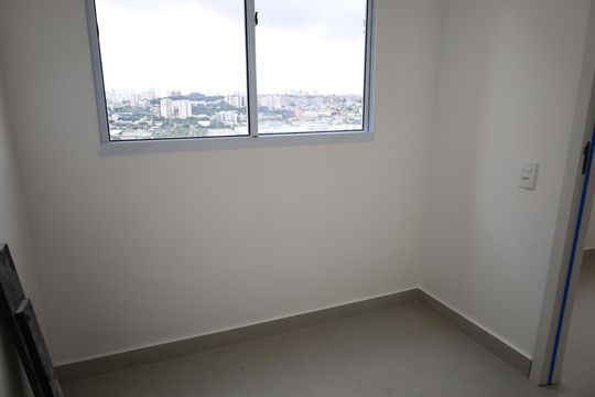 Apartamento para alugar com 2 quartos, 40m² em Veleiros, São Paulo