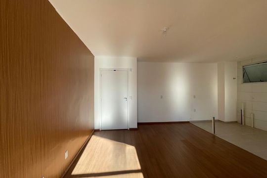 Apartamento à venda com 2 quartos, 66m² em Scharlau, São Leopoldo