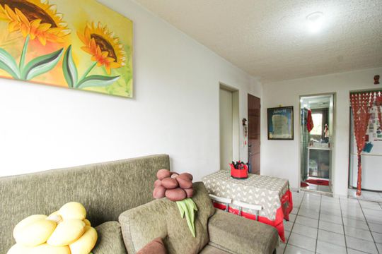 Sala de apartamento à venda com 3 quartos, 48m² em Vila Pirituba, São Paulo