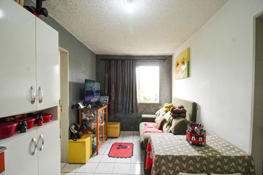 Sala de apartamento à venda com 3 quartos, 48m² em Vila Pirituba, São Paulo