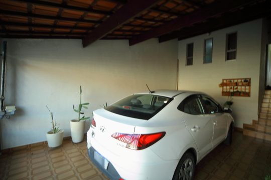 Garagem  de casa à venda com 3 quartos, 225m² em Baeta Neves, São Bernardo do Campo