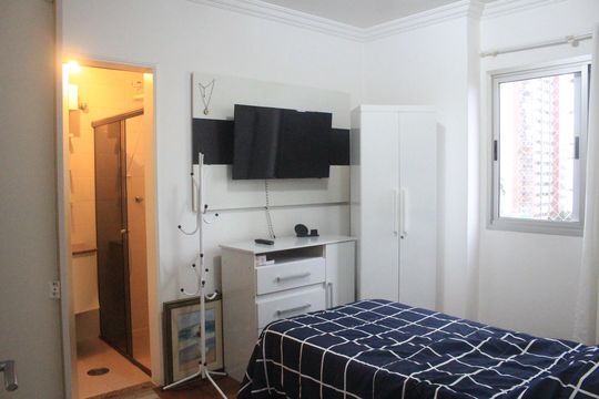 Suíte de apartamento para alugar com 2 quartos, 113m² em Santo Antônio, São Caetano do Sul