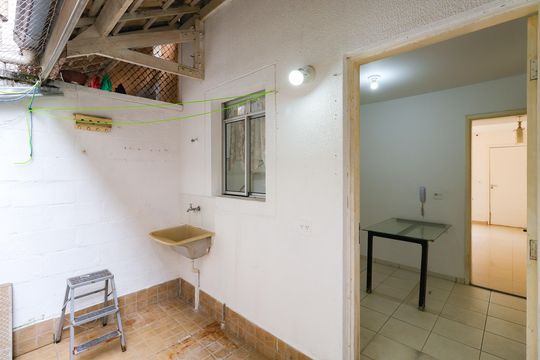 Casa de Condomínio para alugar com 2 quartos, 79m² em Campo Limpo, São Paulo