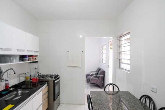 Cozinha de casa à venda com 2 quartos, 63m² em Nova Gerti, São Caetano do Sul