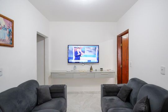 Sala de casa à venda com 2 quartos, 63m² em Nova Gerti, São Caetano do Sul