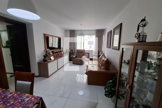 Apartamento à venda com 3 quartos, 100m² em Leme, Rio de Janeiro