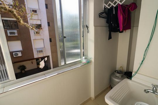 Área de Serviço de apartamento à venda com 2 quartos, 69m² em Jardim Botânico, Porto Alegre