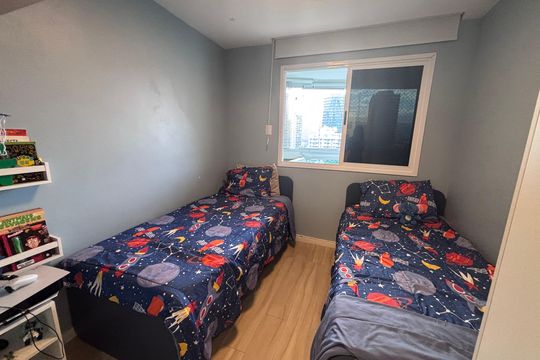 Quarto 2 de apartamento à venda com 3 quartos, 80m² em Barra da Tijuca, Rio de Janeiro