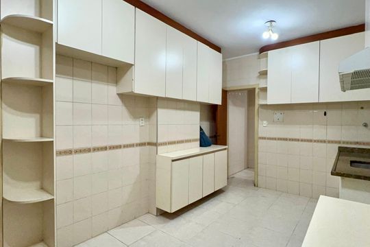 Cozinha de apartamento à venda com 3 quartos, 138m² em Jardim Paulista, São Paulo