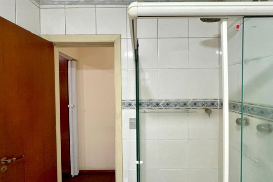 Banheiro da Suíte de apartamento à venda com 3 quartos, 138m² em Jardim Paulista, São Paulo