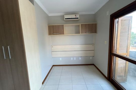 Quarto 1 de casa à venda com 3 quartos, 100m² em Harmonia, Canoas
