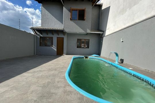 Casa à venda com 3 quartos, 100m² em Harmonia, Canoas