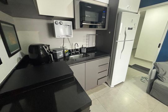 Cozinha de apartamento para alugar com 2 quartos, 45m² em Bela Vista, São Paulo
