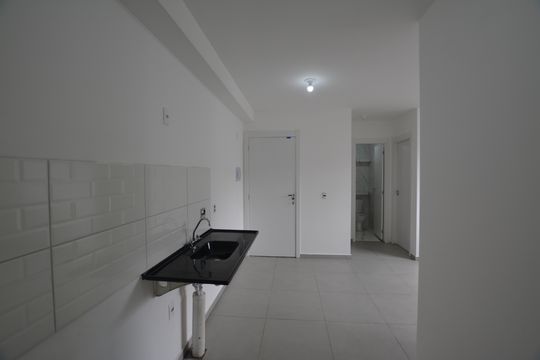 COZINHA de apartamento para alugar com 2 quartos, 37m² em Jaguaré, São Paulo