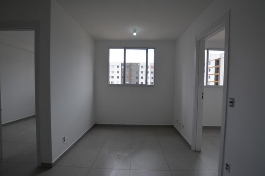 Apartamento para alugar com 2 quartos, 37m² em Jaguaré, São Paulo