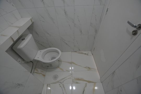BANHEIRO de apartamento para alugar com 2 quartos, 37m² em Jaguaré, São Paulo