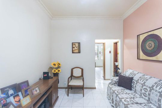 Sala de apartamento à venda com 2 quartos, 75m² em Vila Isabel, Rio de Janeiro