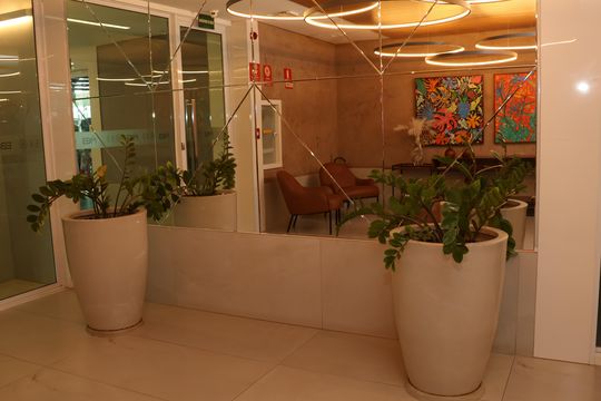Hall de entrada de apartamento à venda com 3 quartos, 100m² em Setor Marista, Goiânia