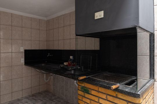 Área de Serviço e Churrasqueira de casa de condomínio à venda com 3 quartos, 175m² em Guaianases, São Paulo
