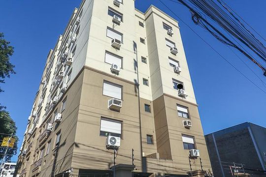 Fachada de apartamento à venda com 3 quartos, 70m² em São Geraldo, Porto Alegre