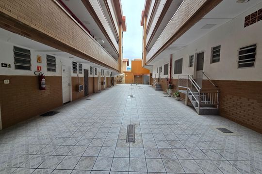 Área comum de kitnet/studio para alugar com 1 quarto, 33m² em Jardim Imperador, Praia Grande