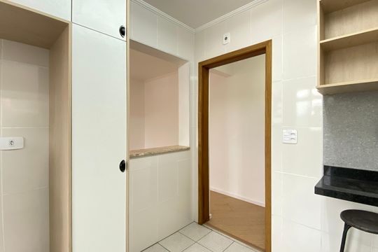 Cozinha de apartamento à venda com 2 quartos, 57m² em Guapira, São Paulo