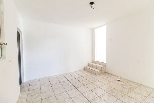 Sala 2 de casa à venda com 3 quartos, 200m² em Guaianases, São Paulo