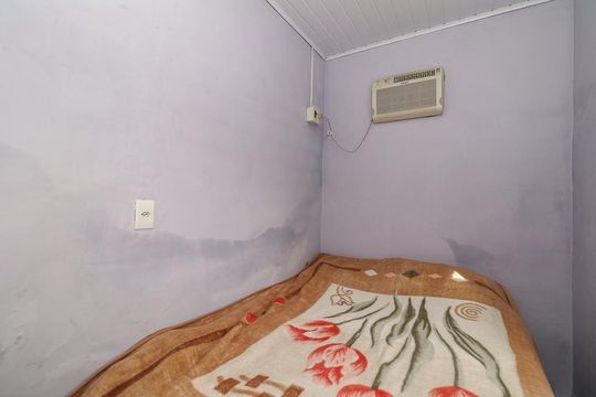 Quarto 3 de casa à venda com 3 quartos, 126m² em Mário Quintana, Porto Alegre