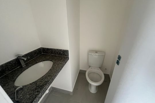Banheiro 1 de casa à venda com 2 quartos, 88m² em Praia da Bandeira, Rio de Janeiro