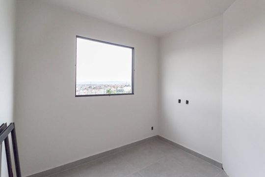 Quarto 1 de apartamento à venda com 2 quartos, 100m² em Parque Xangri-lá, Contagem