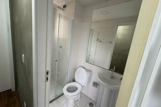 Banheiro de apartamento à venda com 2 quartos, 42m² em Jardim Parque Morumbi, São Paulo