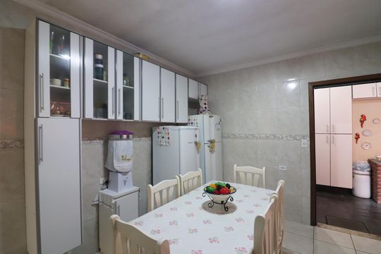 Cozinha  de casa à venda com 2 quartos, 180m² em Montanhão, São Bernardo do Campo