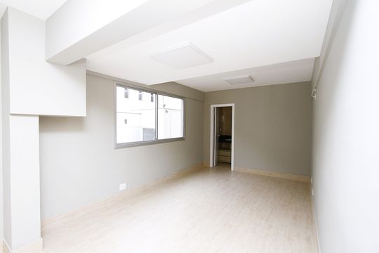 Quarto Suíte de kitnet/studio para alugar com 1 quarto, 54m² em Santa Lúcia, Belo Horizonte