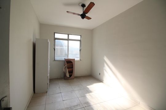 Quarto de apartamento para alugar com 1 quarto, 49m² em Tanque, Rio de Janeiro